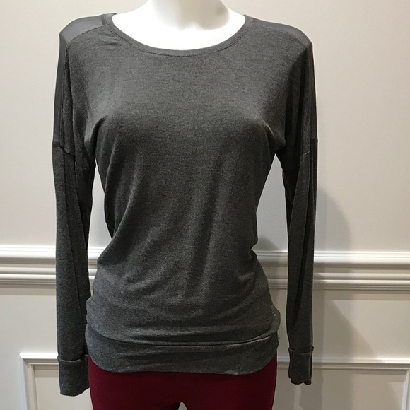 Fun yoga or wear around town shirt. - Picture 1 of 6